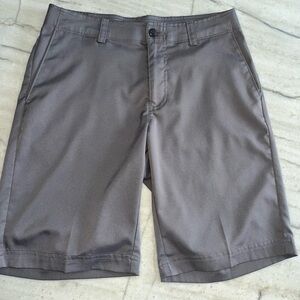 MENS GRAY PGA TOUR GOLF SHORTS SIZE 30